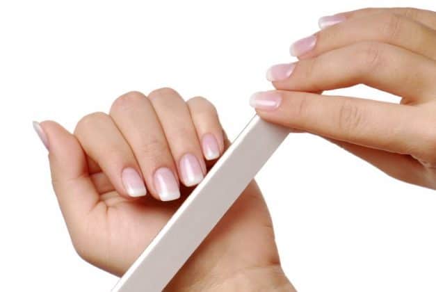 5 Easy Hacks to Prevent Acrylic Nails From Lifting