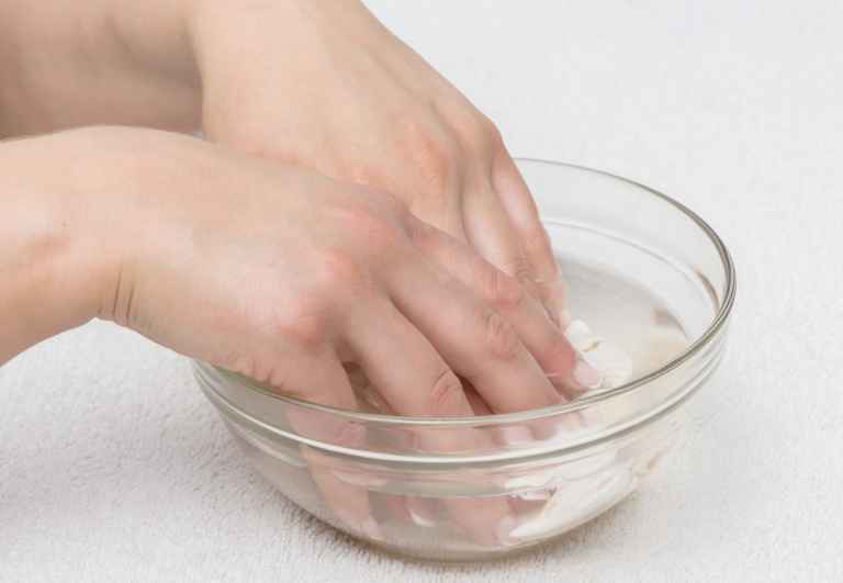 How to Take Off Acrylic Nails With Only Hot Water