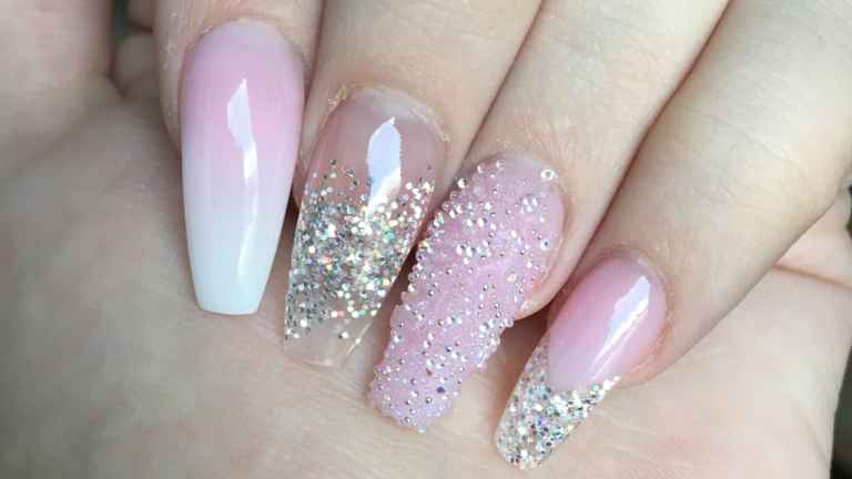 5 Easy Hacks to Prevent Acrylic Nails From Lifting